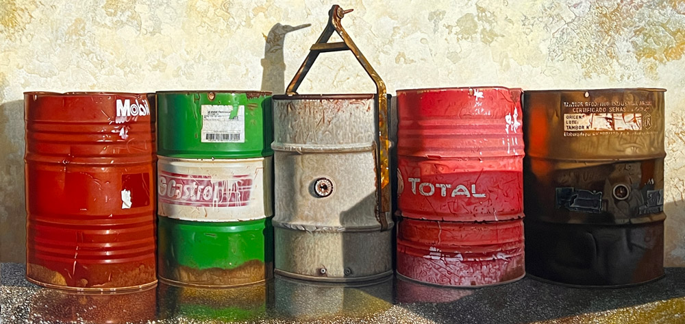Sandro Bastioli. Contemporary oil on canvas painting: artwork depicting receptacles. A sublime hyperrealistic interpretation of urban reality.